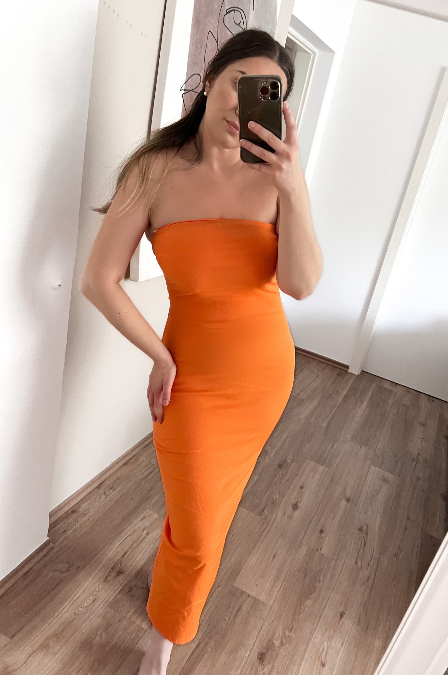 Kleid Tubi